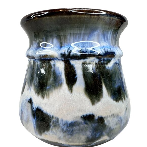 Hand Thrown‎ Pottery Mug Oversized Sculpted Handle Blue & Black Drip Glaze 16 Oz - Picture 9 of 13